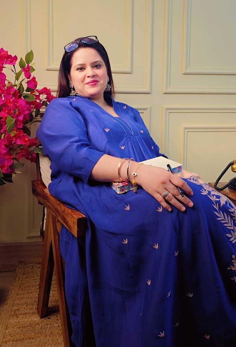 Calm, supportive relationship coaching image